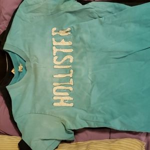 Classic Hollister T